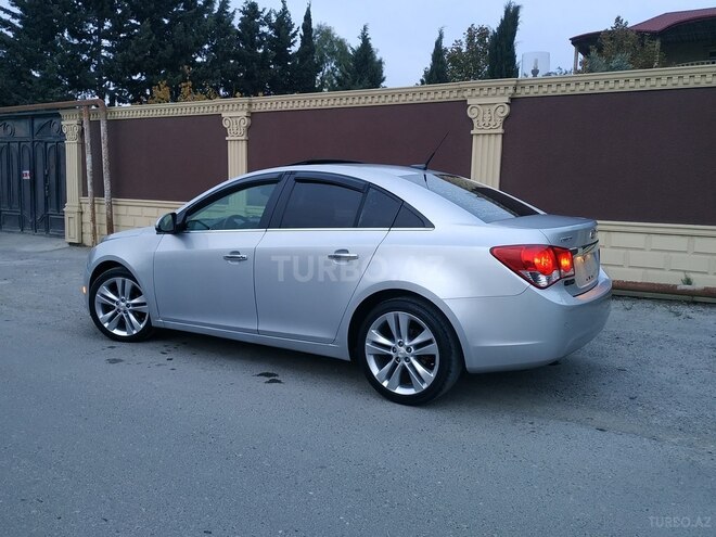 Chevrolet Cruze 2011, 155,000 km - 1.4 л - Bakı