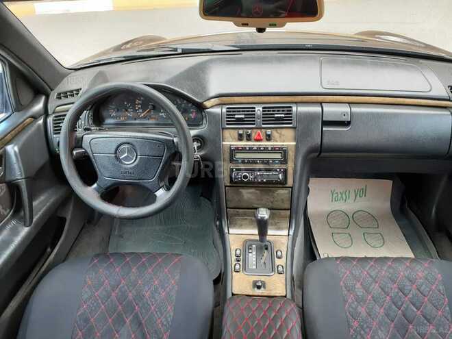 Mercedes E 200 1996, 321,000 km - 2.0 л - Sumqayıt