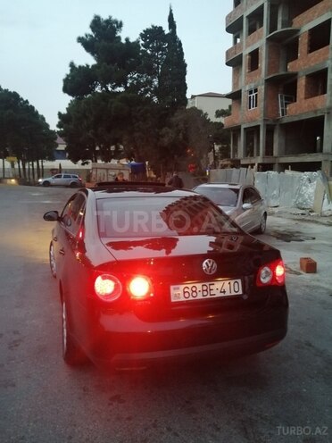 Volkswagen Jetta 2010, 214,000 km - 1.6 l - Bakı