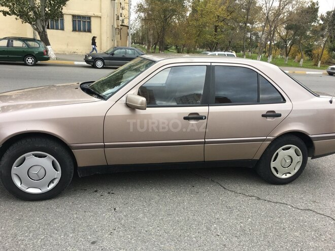 Mercedes C 180 1993, 241,041 km - 1.8 l - Sumqayıt