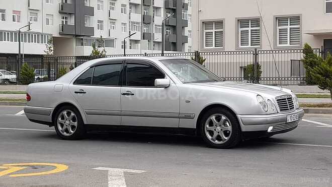 Mercedes E 230 1996, 390,000 km - 2.3 l - Bakı