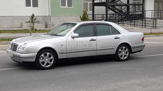 Mercedes E 230 1996, 390,000 km - 2.3 l - Bakı