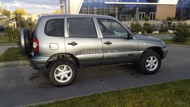 Chevrolet Niva 2005, 197,000 km - 1.7 л - Xaçmaz