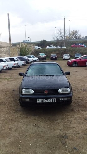 Volkswagen Golf 1994, 96,000 km - 2.0 l - Gəncə
