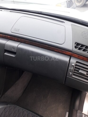 Mercedes E 230 1997, 286,000 km - 2.3 l - Şəmkir