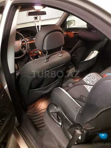 Mercedes E 220 2004, 260,000 km - 2.2 l - Bakı