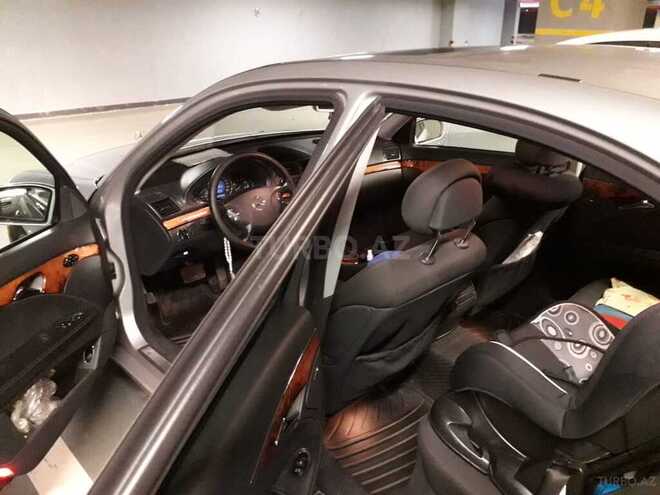 Mercedes E 220 2004, 260,000 km - 2.2 l - Bakı