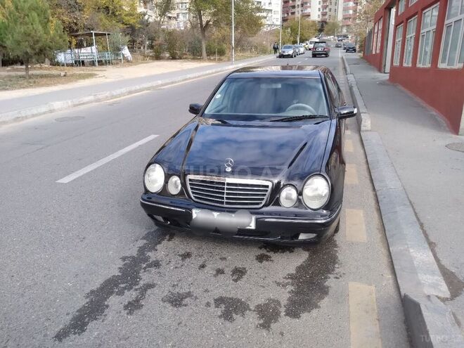 Mercedes E 220 2001, 425,000 km - 2.2 l - Bakı