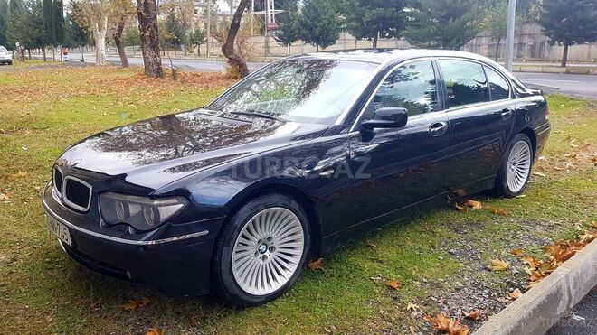 BMW 745 2004, 290,000 km - 4.4 l - Zaqatala