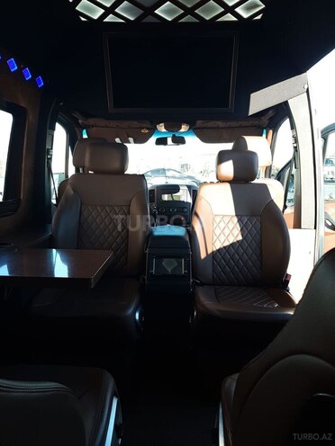 Mercedes Sprinter 315 2010, 285,000 km - 2.7 л - Bakı