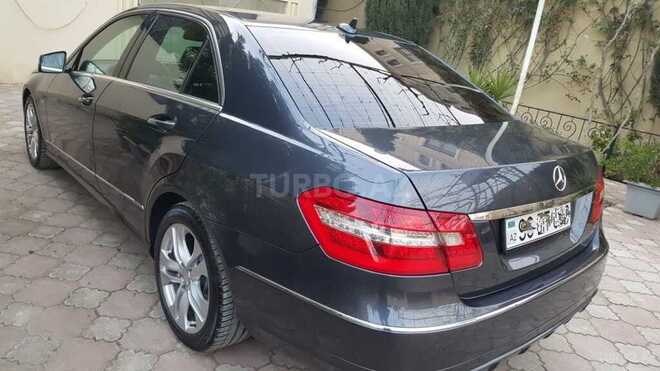 Mercedes E 250 2010, 167,000 km - 1.8 l - Bakı