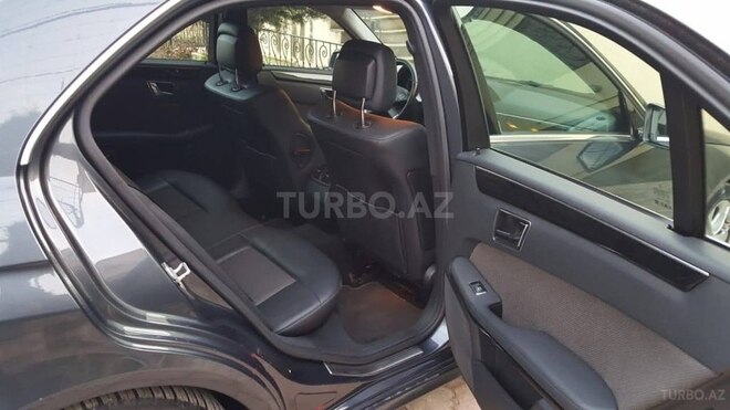 Mercedes E 250 2010, 167,000 km - 1.8 l - Bakı