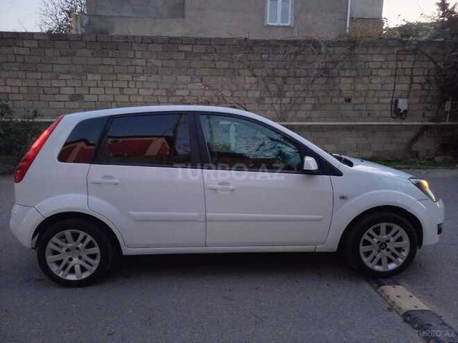 Ford Fiesta 2007, 140,000 km - 1.4 л - Bakı