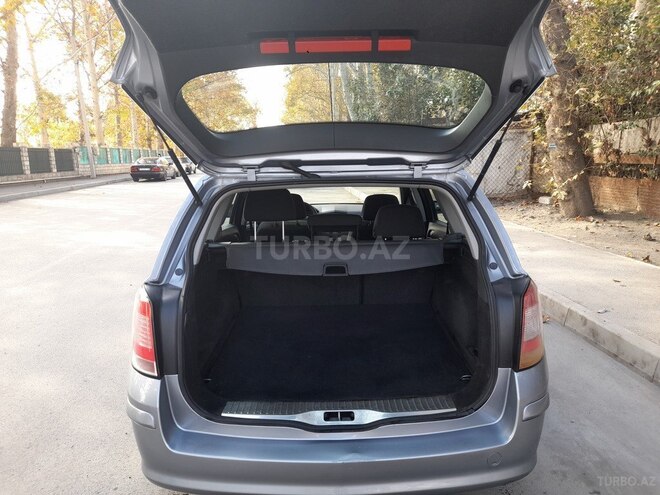 Opel Astra 2006, 189,000 km - 1.4 l - Mingəçevir