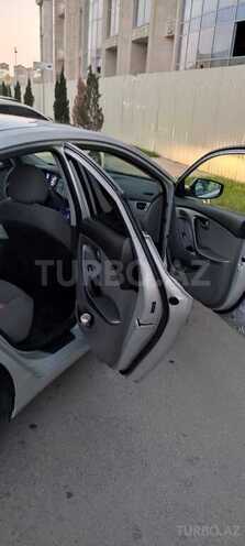 Hyundai Elantra 2015, 127,138 km - 1.8 l - Bakı