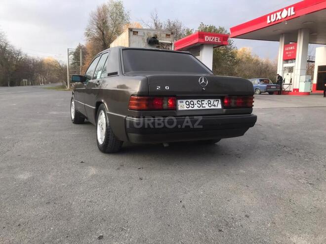 Mercedes 190 1990, 255,555 km - 2.3 l - Zaqatala