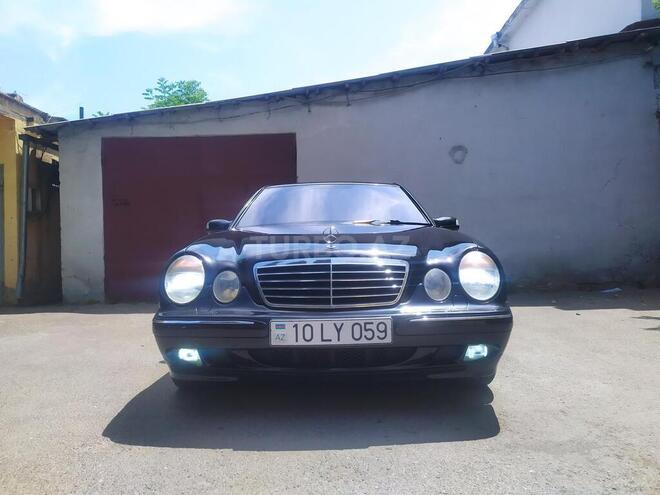 Mercedes E 240 2000, 350,000 km - 2.6 l - Bakı