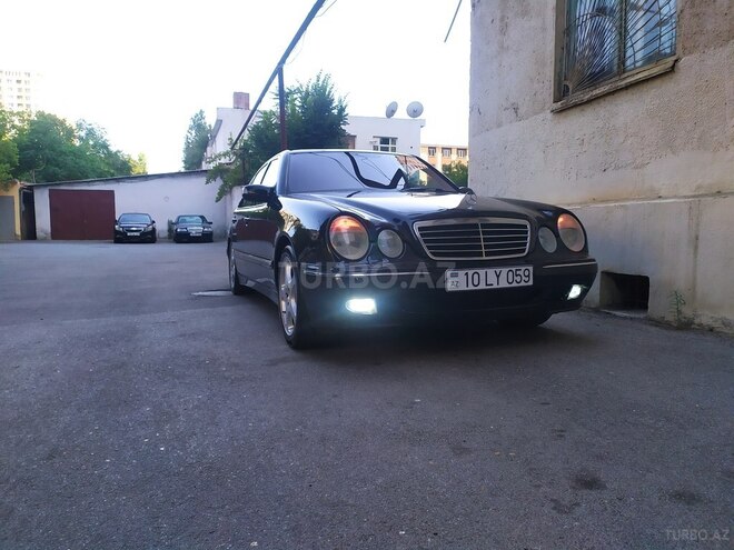 Mercedes E 240 2000, 350,000 km - 2.6 l - Bakı