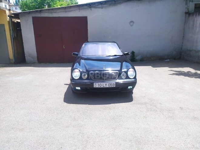 Mercedes E 240 2000, 350,000 km - 2.6 l - Bakı
