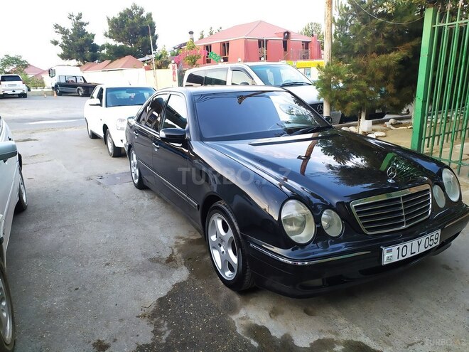 Mercedes E 240 2000, 350,000 km - 2.6 l - Bakı