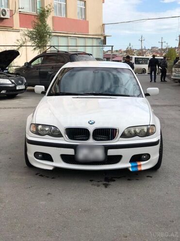 BMW 320 2002, 260,000 km - 2.0 л - Bakı