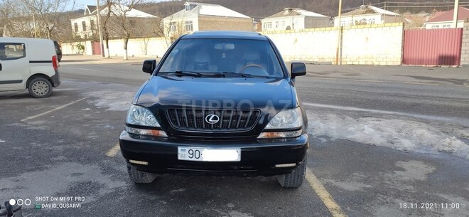 Lexus RX 300 2001, 300,000 km - 3.0 l - Qusar