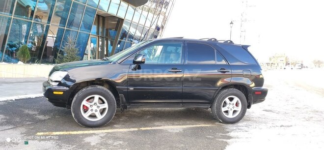 Lexus RX 300 2001, 300,000 km - 3.0 l - Qusar