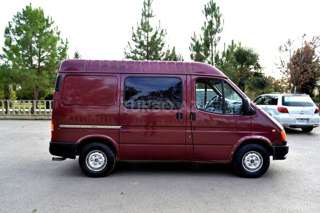 Ford Transit 1998, 338,830 km - 2.5 l - Saatlı