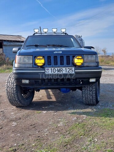 Jeep Grand Cherokee 1995, 999,999 km - 4.0 l - Qax
