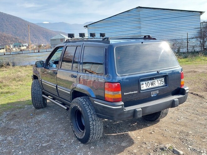 Jeep Grand Cherokee 1995, 999,999 km - 4.0 l - Qax