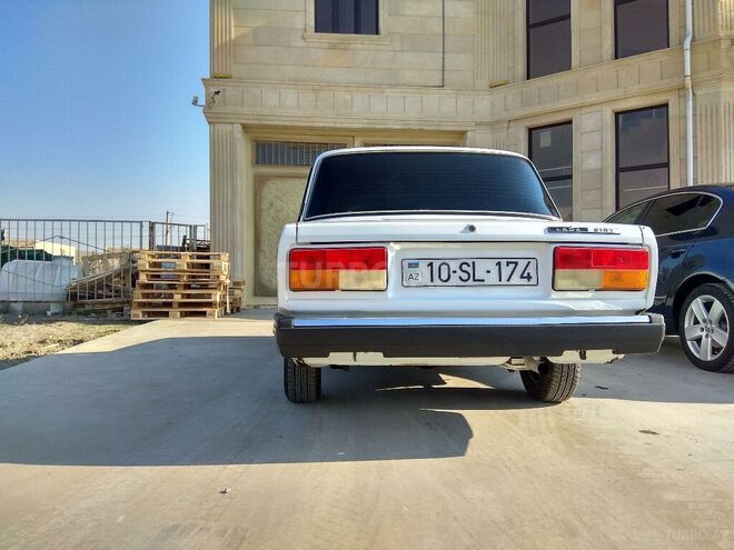 LADA (VAZ) 2107 2007, 67,000 km - 1.6 l - Şirvan
