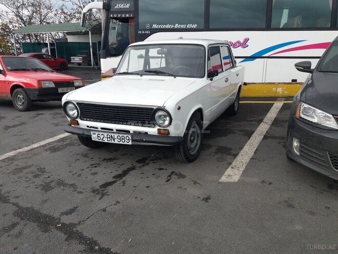 LADA (VAZ) 21011 1976, 300,000 km - 1.5 l - Zaqatala