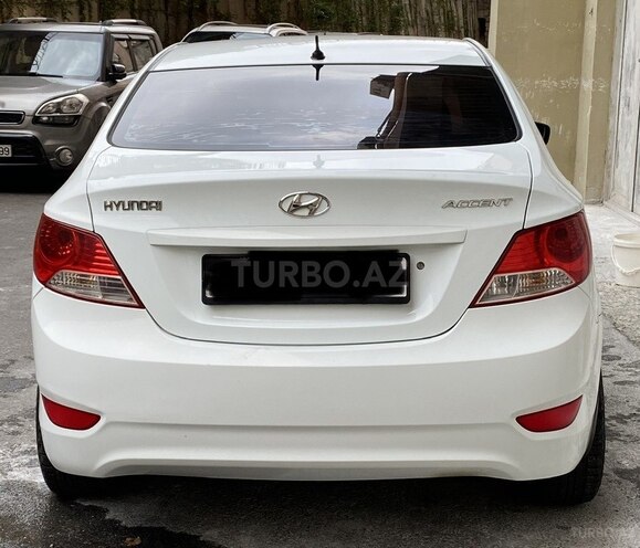 Hyundai Accent 2011, 221,600 km - 1.4 l - Bakı