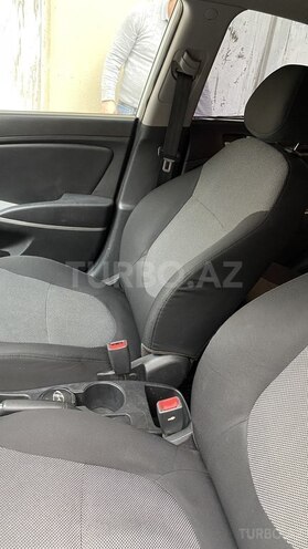 Hyundai Accent 2011, 221,600 km - 1.4 l - Bakı