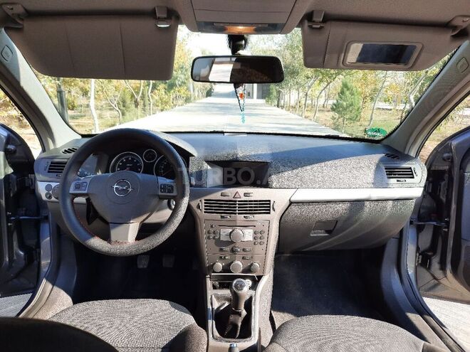 Opel Astra 2005, 189,000 km - 1.4 l - Bakı