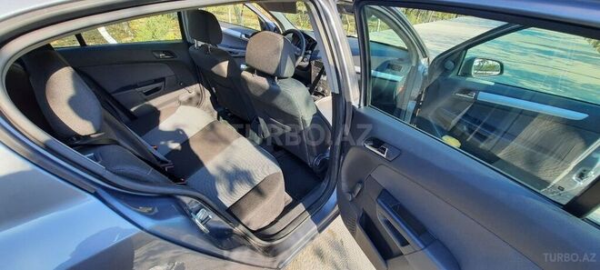 Opel Astra 2005, 189,000 km - 1.4 l - Bakı