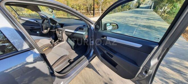 Opel Astra 2005, 189,000 km - 1.4 l - Bakı