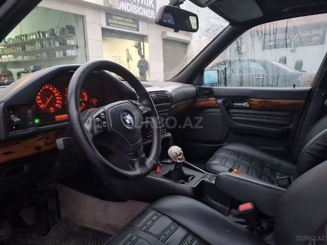BMW 525 1995, 350,000 km - 2.5 л - Sumqayıt