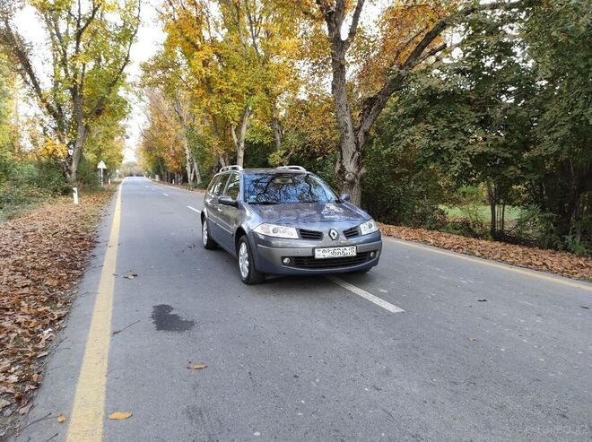 Renault Megane 2008, 297,562 km - 1.5 l - Qax