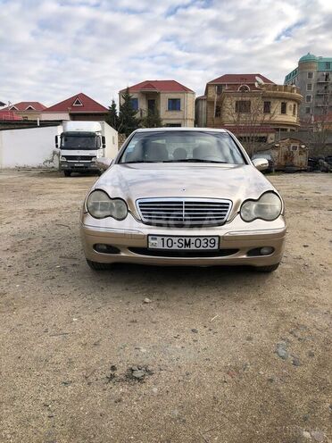 Mercedes C 240 2000, 190,000 km - 2.6 l - Bakı
