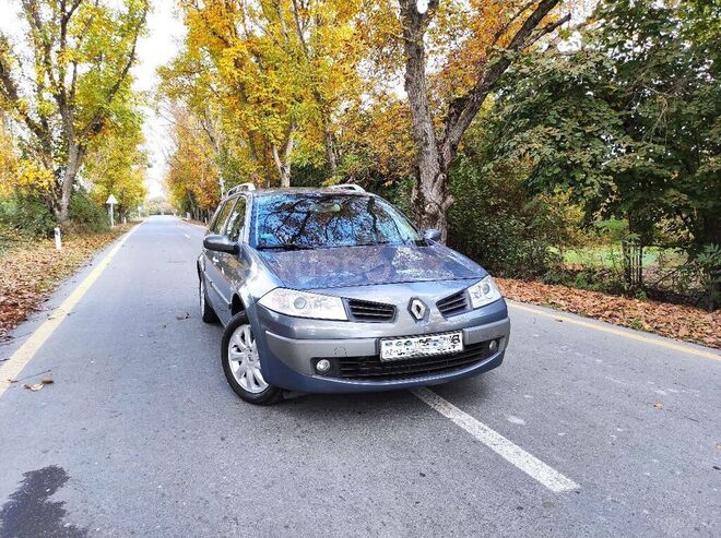 Renault Megane 2008, 297,562 km - 1.5 l - Qax