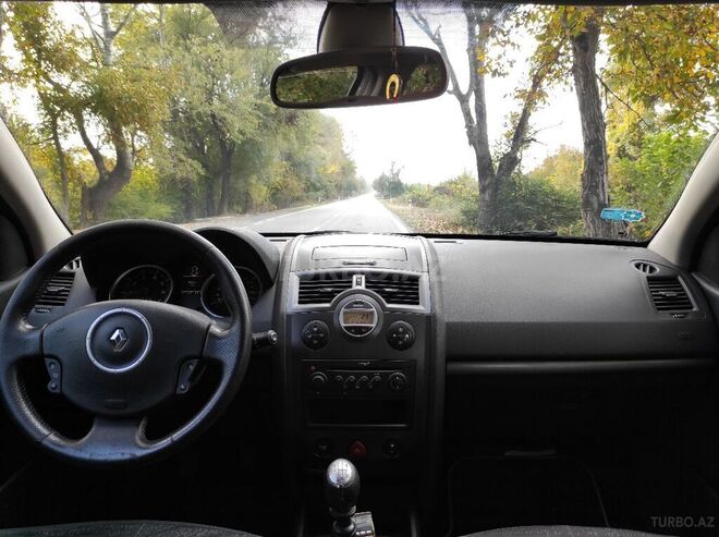 Renault Megane 2008, 297,562 km - 1.5 l - Qax