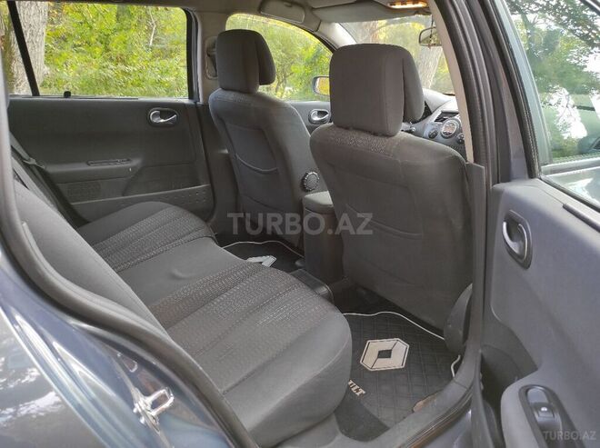 Renault Megane 2008, 297,562 km - 1.5 l - Qax