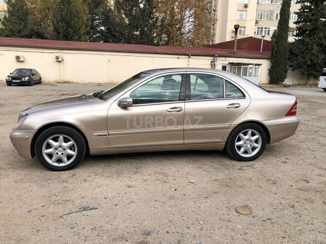Mercedes C 240 2000, 190,000 km - 2.6 l - Bakı
