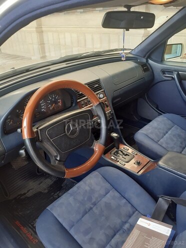 Mercedes C 240 1998, 197,563 km - 2.4 л - Bakı