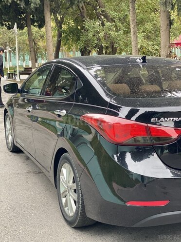 Hyundai Elantra 2015, 77,000 km - 1.8 l - Bakı