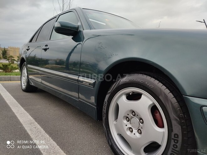 Mercedes E 240 1999, 374,957 km - 2.4 l - Sumqayıt