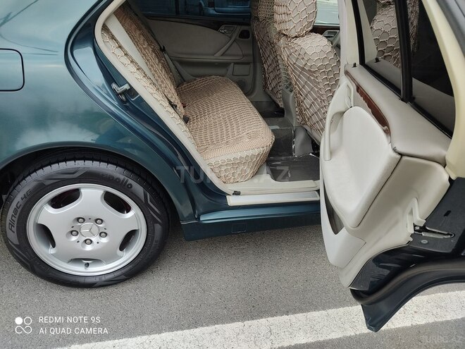 Mercedes E 240 1999, 374,957 km - 2.4 l - Sumqayıt