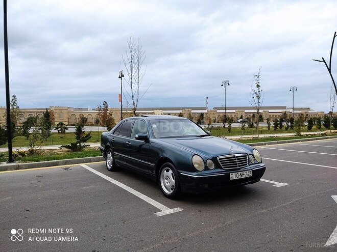 Mercedes E 240 1999, 374,957 km - 2.4 l - Sumqayıt