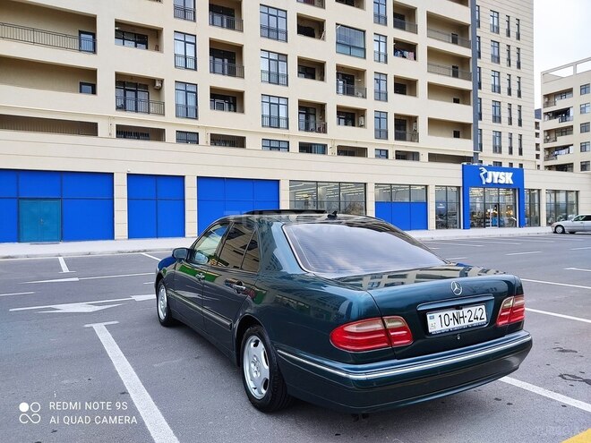 Mercedes E 240 1999, 374,957 km - 2.4 l - Sumqayıt